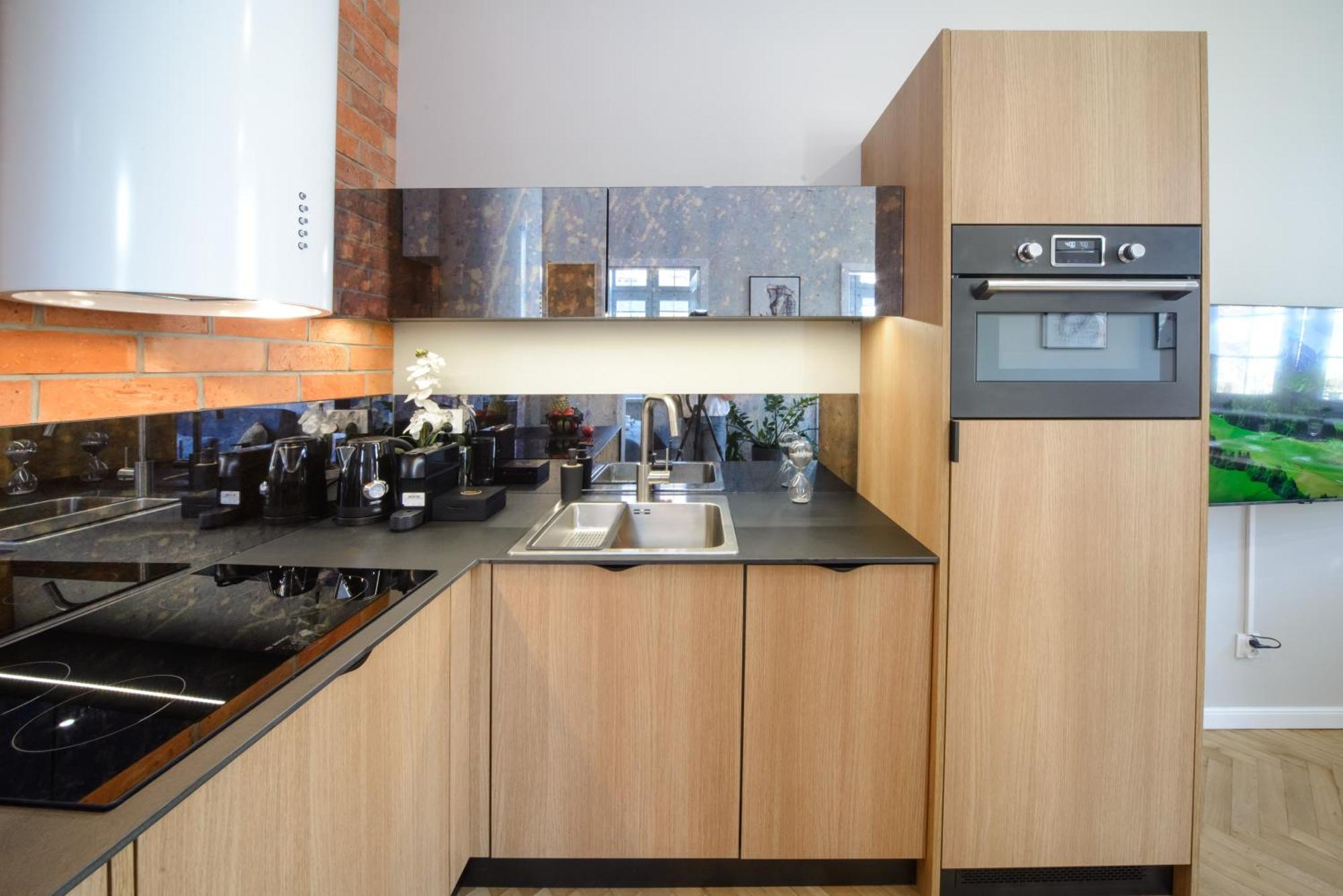 Maya's Flats & 64 - 3 On Chlebnicka Street Old Town Apartment Gdansk